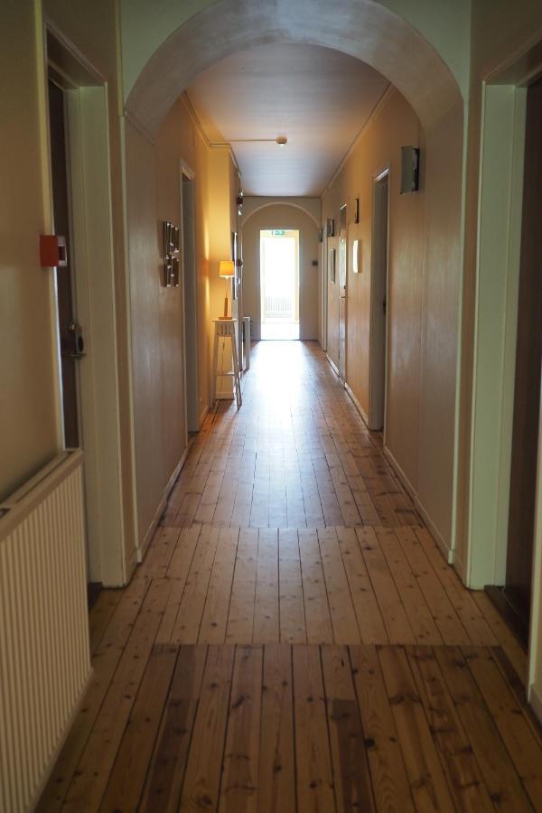 Brukshotellet Oeland - Vandrarhem Degerhamn Esterno foto