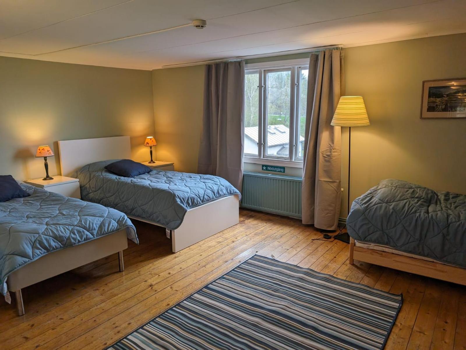 Brukshotellet Oeland - Vandrarhem Degerhamn Esterno foto